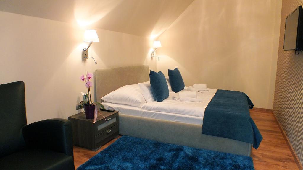 Thanhoffer Villa Шиофок Экстерьер фото